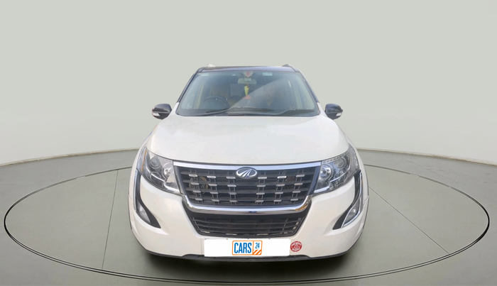 2016 Mahindra XUV500 W10 AT, Diesel, Automatic, 1,35,504 km, exterior