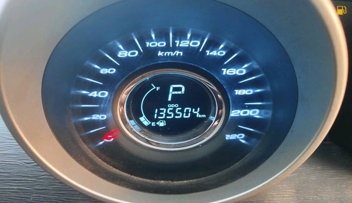 2016 Mahindra XUV500 W10 AT, Diesel, Automatic, 1,35,504 km, interior