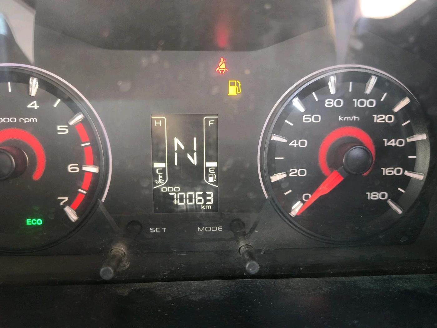 2015 Mahindra Kuv100 K6 D 6 STR, Diesel, Manual, 70,063 km, interior