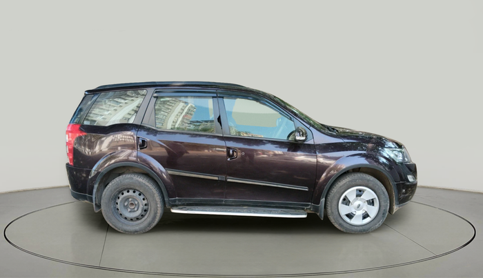 2017 Mahindra XUV500 W6, Diesel, Manual, 67,973 km, exterior