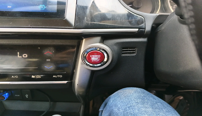 2014 Honda City 1.5L I-DTEC VX, Diesel, Manual, 1,20,419 km, interior