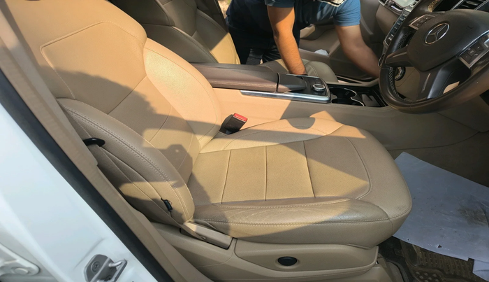 2013 Mercedes Benz Ml Class 250 CDI, Diesel, Automatic, 81,478 km, interior