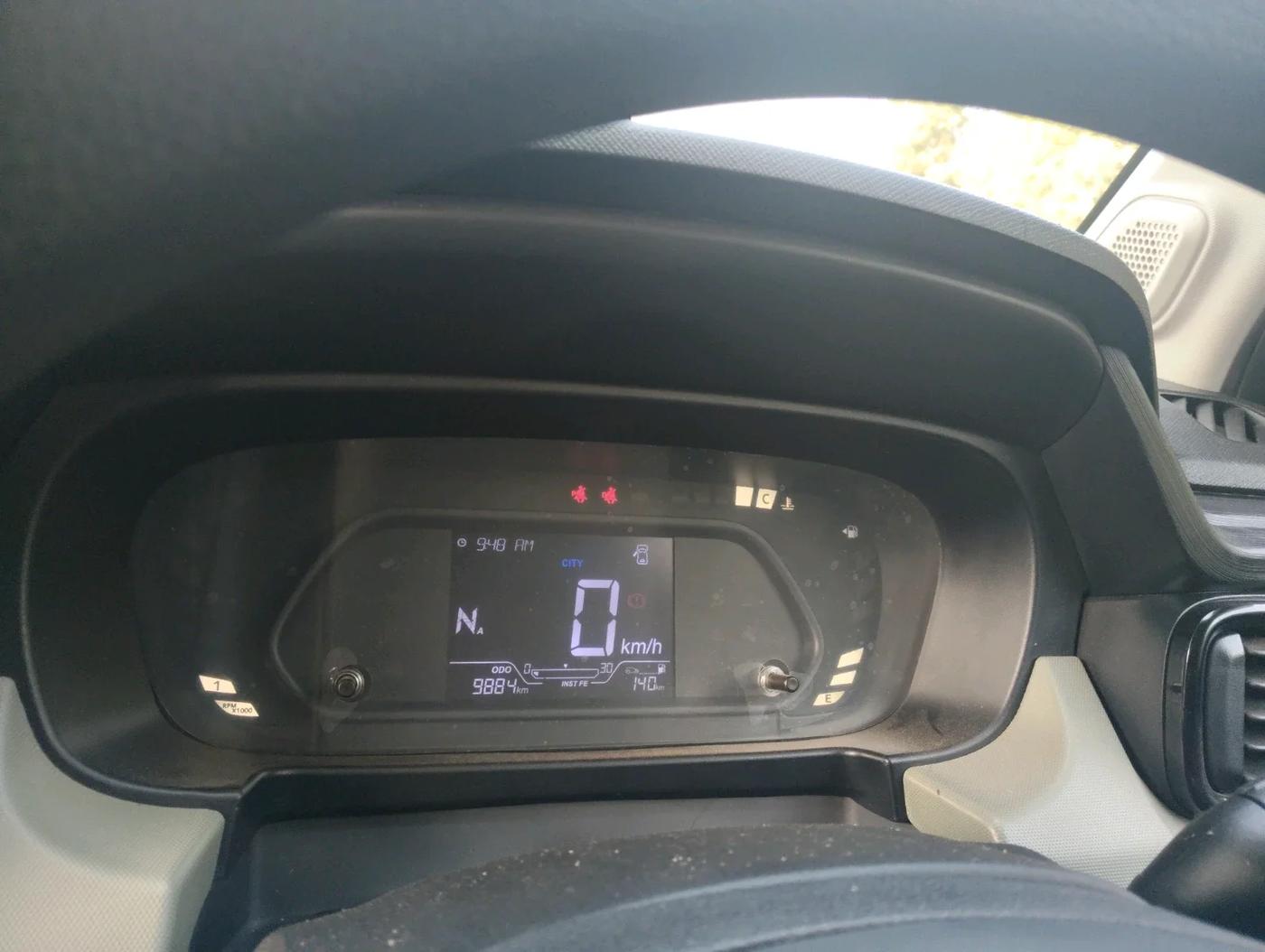 2024 Tata PUNCH ADVENTURE AMT, Petrol, Automatic, 9,884 km, interior