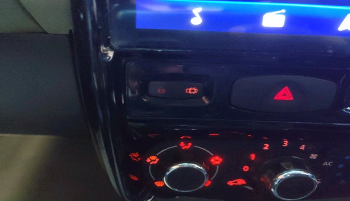 2012 Renault Duster 110 PS RXL DIESEL, Diesel, Manual, 1,77,532 km, interior