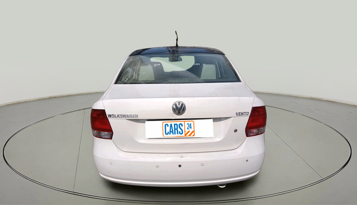 2011 Volkswagen Vento TRENDLINE 1.6, Petrol, Manual, 1,18,201 km, exterior