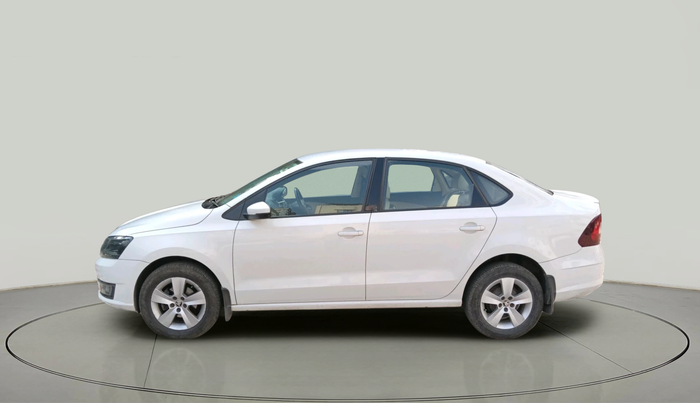 2017 Skoda Rapid STYLE 1.5 TDI AT, Diesel, Automatic, 2,12,420 km, exterior