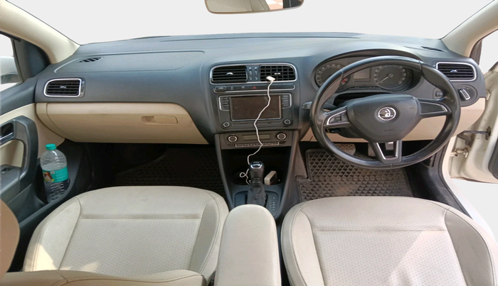 2017 Skoda Rapid STYLE 1.5 TDI AT, Diesel, Automatic, 2,12,420 km, interior