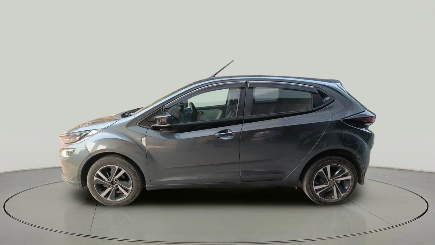 2022 Tata ALTROZ XZ PLUS DIESEL, Diesel, Manual, 6,68,000 km, exterior
