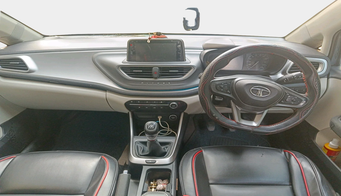 2022 Tata ALTROZ XZ PLUS DIESEL, Diesel, Manual, 57,910 km, interior
