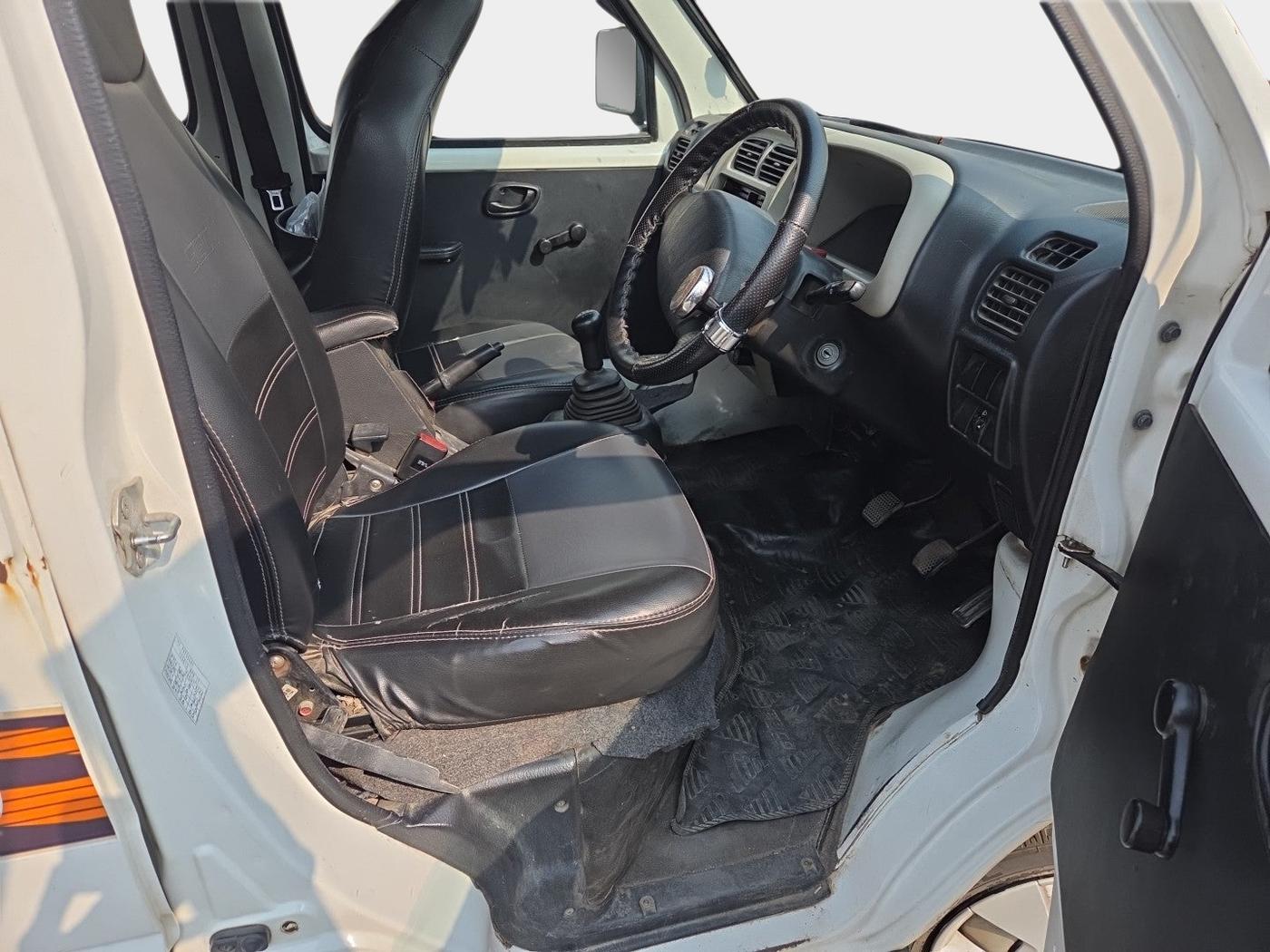 2018 Maruti Eeco 5 STR WITH A/C+HTR, Petrol, Manual, 83,358 km, interior