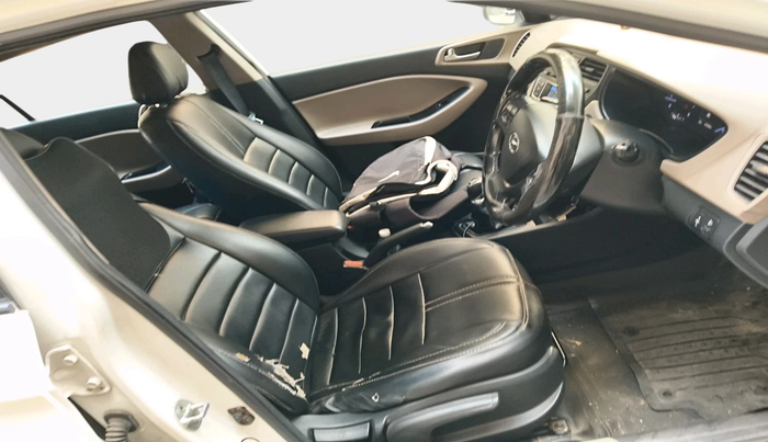 2015 Hyundai Elite i20 ASTA 1.2, Petrol, Manual, 2,12,080 km, interior