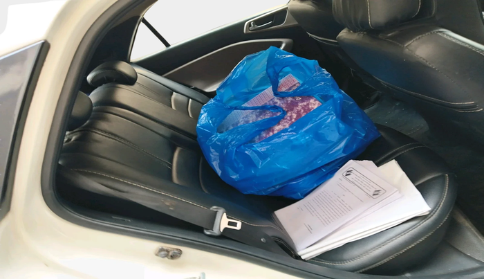 2015 Hyundai Elite i20 ASTA 1.2, Petrol, Manual, 2,12,080 km, interior