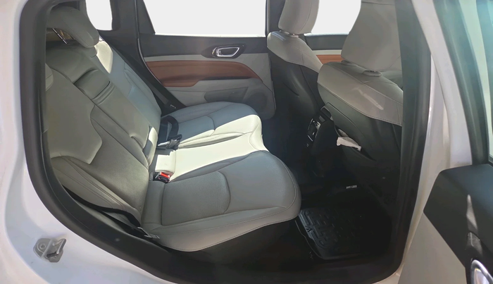 2023 Jeep Compass LIMITED (O) 2.0 DIESEL, Diesel, Manual, 23,234 km, interior