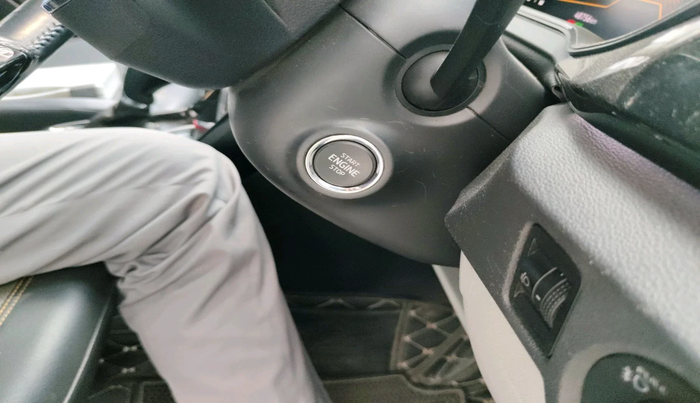 2022 Skoda KUSHAQ STYLE 1.0L TSI AT (6 AIRBAGS), Petrol, Automatic, 48,756 km, interior