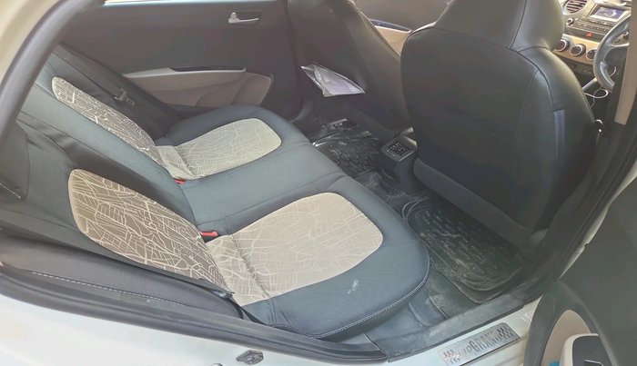 2014 Hyundai Grand i10 SPORTZ 1.2 KAPPA VTVT, Petrol, Manual, 1,53,764 km, interior