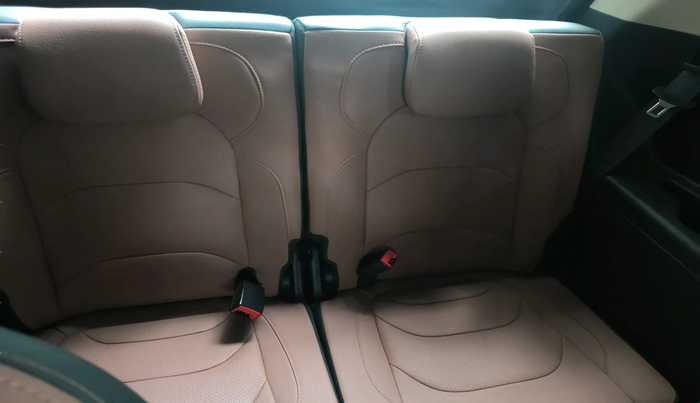 2025 MG HECTOR PLUS SHARP PRO 1.5 PETROL TURBO CVT 6 STR, Petrol, Automatic, 1,113 km, interior