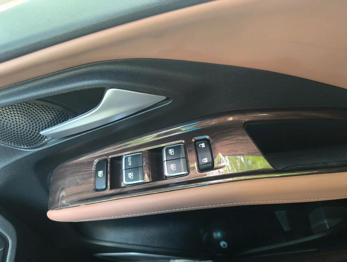 2025 MG HECTOR PLUS SHARP PRO 1.5 PETROL TURBO CVT 6 STR, Petrol, Automatic, 1,113 km, interior