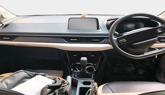 2024 Tata NEXON Pure S 1.2 iCNG, Petrol, Manual, 10,402 km, interior