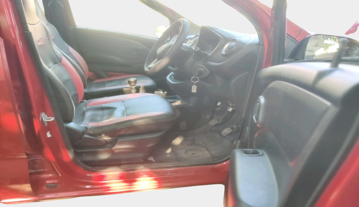 2017 Datsun Redi Go T (O), Petrol, Manual, 68,610 km, interior