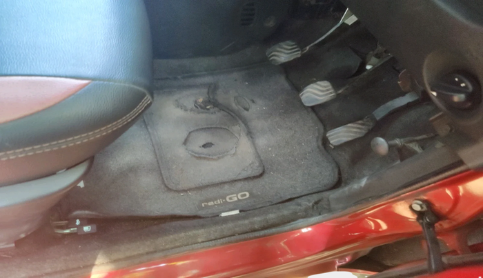 2017 Datsun Redi Go T (O), Petrol, Manual, 68,610 km, interior