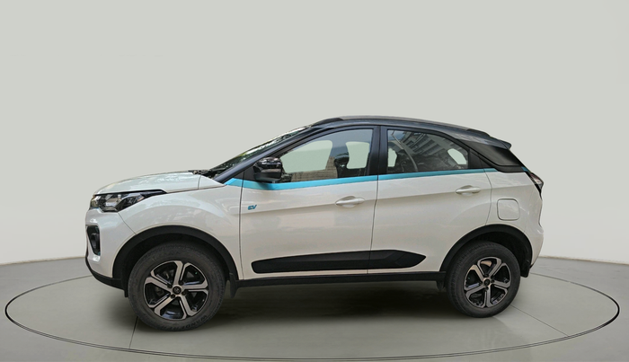 2023 Tata NEXON EV XZ PLUS, Electric, Automatic, 32,520 km, exterior