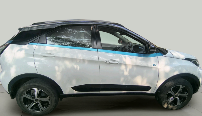 2023 Tata NEXON EV XZ PLUS, Electric, Automatic, 32,520 km, exterior