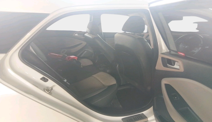 2020 Hyundai Elite i20 SPORTZ PLUS 1.2, Petrol, Manual, 35,003 km, interior