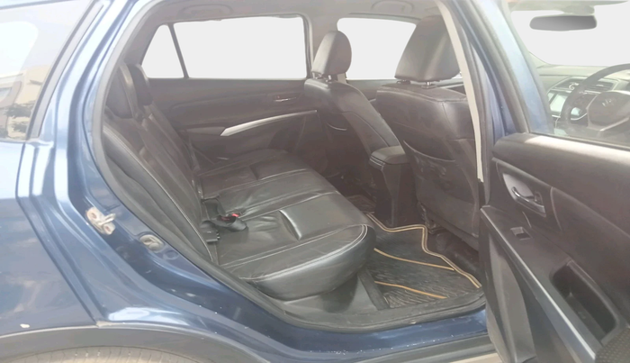 2018 Maruti S Cross ALPHA 1.3, Diesel, Manual, 1,58,421 km, interior