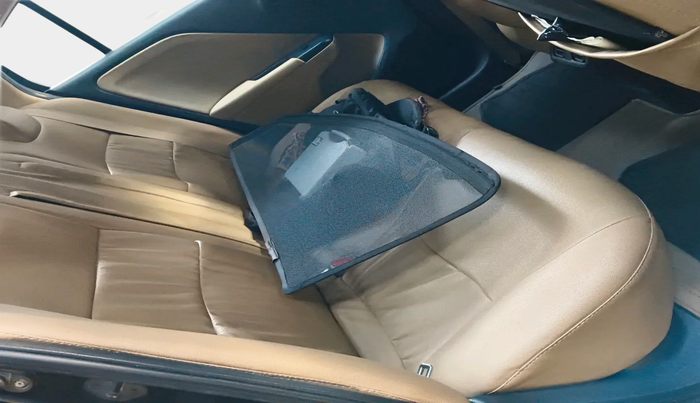 2015 Honda City 1.5L I-DTEC SV, Diesel, Manual, 1,57,928 km, interior