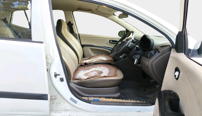 2013 Hyundai i10 MAGNA 1.2, Petrol, Manual, 83,900 km, interior