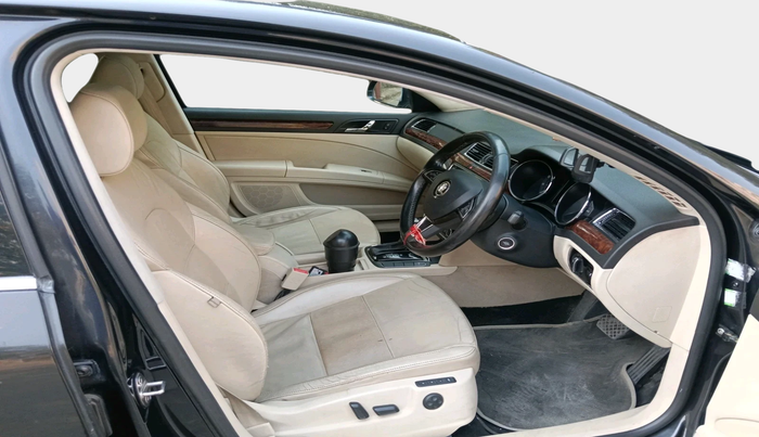 2014 Skoda Superb ELEGANCE 1.8 TSI AT, Petrol, Automatic, 76,086 km, interior