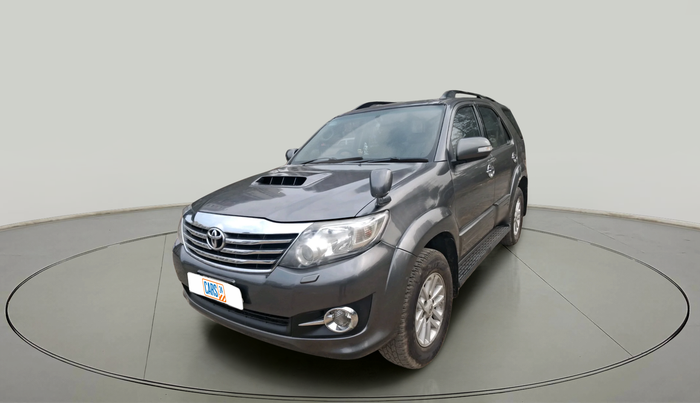 2014 Toyota Fortuner 3.0 4X2 AT, Diesel, Automatic, 3,91,307 km, exterior