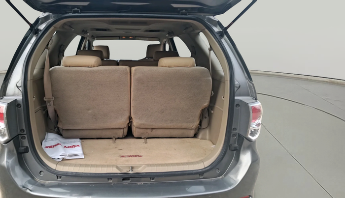 2014 Toyota Fortuner 3.0 4X2 AT, Diesel, Automatic, 3,91,307 km, exterior