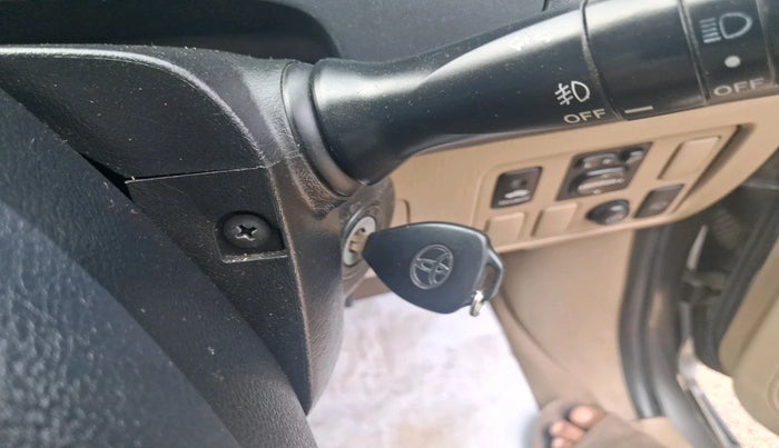 2014 Toyota Fortuner 3.0 4X2 AT, Diesel, Automatic, 3,91,307 km, interior