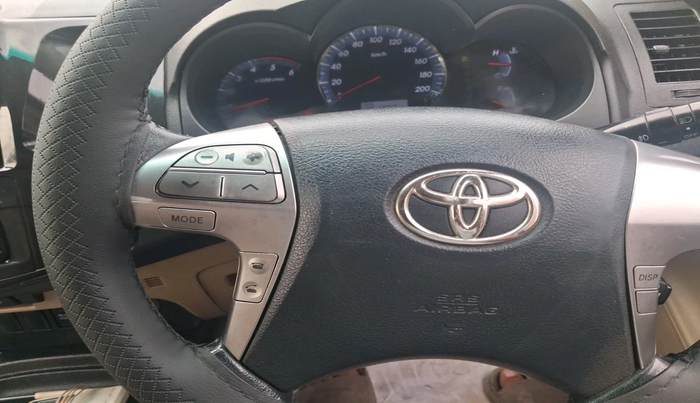 2014 Toyota Fortuner 3.0 4X2 AT, Diesel, Automatic, 3,91,307 km, interior