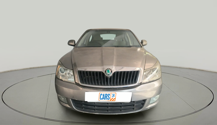 2013 Skoda Laura AMBIENTE 1.9 TDI MT, Diesel, Manual, 1,11,971 km, exterior