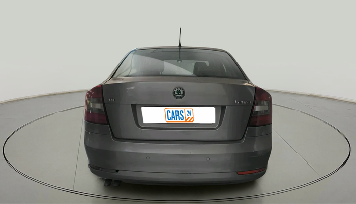 2013 Skoda Laura AMBIENTE 1.9 TDI MT, Diesel, Manual, 1,11,971 km, exterior