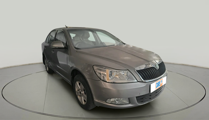 2013 Skoda Laura AMBIENTE 1.9 TDI MT, Diesel, Manual, 1,11,971 km, exterior