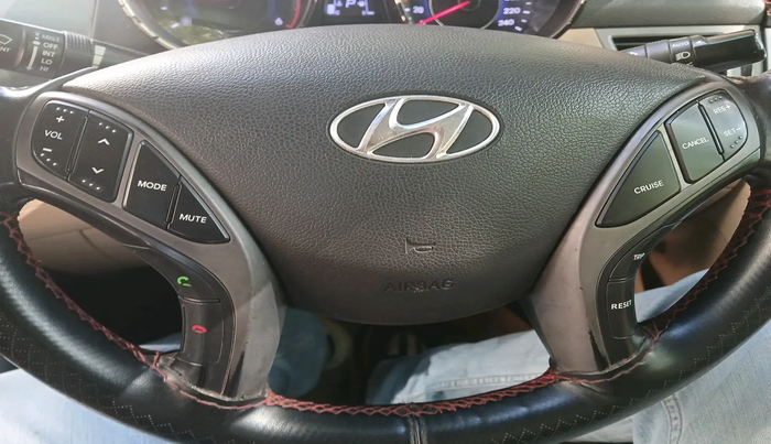 2012 Hyundai New Elantra 1.6 SX AT DIESEL, Diesel, Automatic, 1,45,714 km, interior