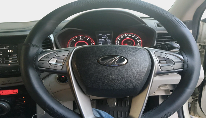2019 Mahindra XUV300 W8 1.5 DIESEL, Diesel, Manual, 99,237 km, interior
