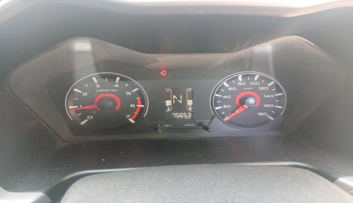 2018 Mahindra KUV 100 NXT K6+ P 6 STR, Petrol, Manual, 75,653 km, interior