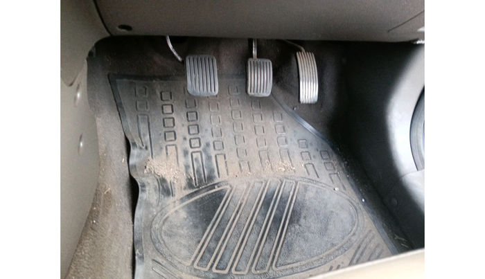 2015 Hyundai i10 SPORTZ 1.1, Petrol, Manual, 1,04,444 km, interior