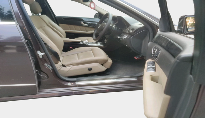 2012 Mercedes Benz E Class E200 CGI ELEGANCE, Petrol, Automatic, 51,292 km, interior