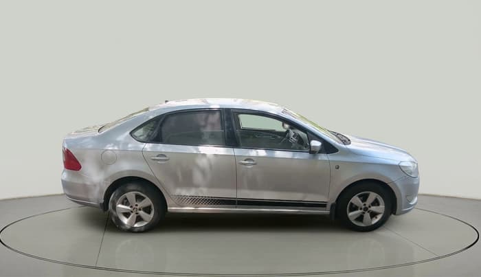 2015 Skoda Rapid 1.5 TDI CR ELEGANCE AT, Diesel, Automatic, 99,325 km, exterior