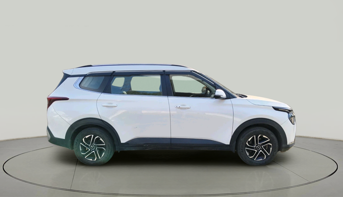 2022 KIA CARENS PRESTIGE PLUS 1.4 PETROL 7 STR, Petrol, Manual, 46,704 km, exterior