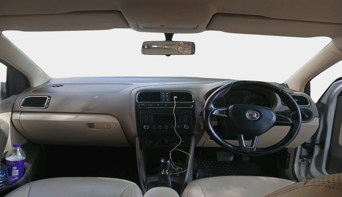 2016 Skoda Rapid AMBITION 1.5 TDI AT, Diesel, Automatic, 1,12,344 km, interior