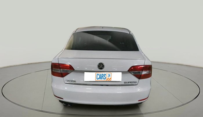 2015 Skoda Superb ELEGANCE 1.8 TSI AT, Petrol, Automatic, 71,104 km, exterior