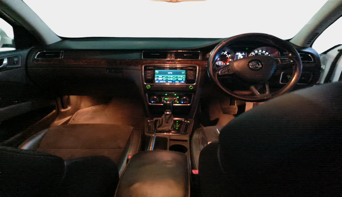 2015 Skoda Superb ELEGANCE 1.8 TSI AT, Petrol, Automatic, 71,104 km, interior