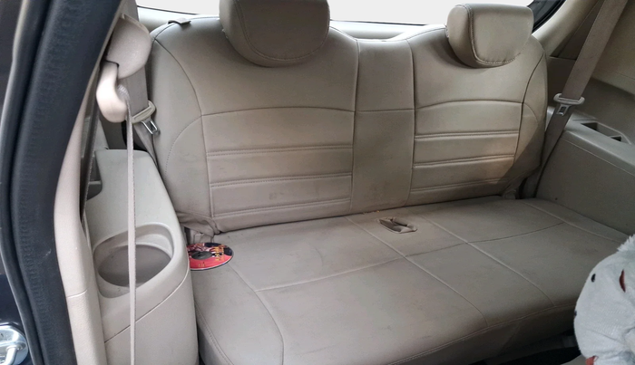 2013 Maruti Ertiga ZDI, Diesel, Manual, 1,49,878 km, interior