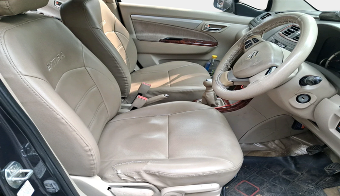 2013 Maruti Ertiga ZDI, Diesel, Manual, 1,49,878 km, interior